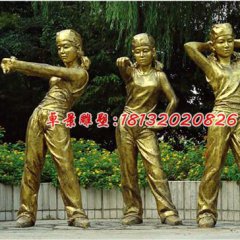 公園人物銅雕，三個(gè)女人跳舞銅雕